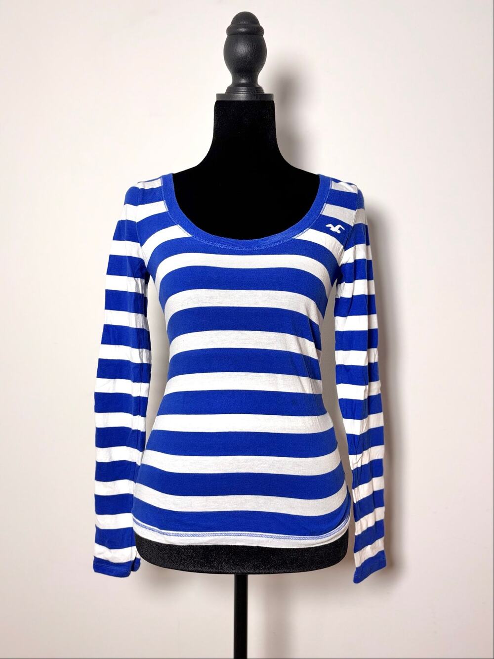 Vtg Y2K Hollister Blue White Striped Long Sleeve Scoop Neck Top Seagull Logo XS